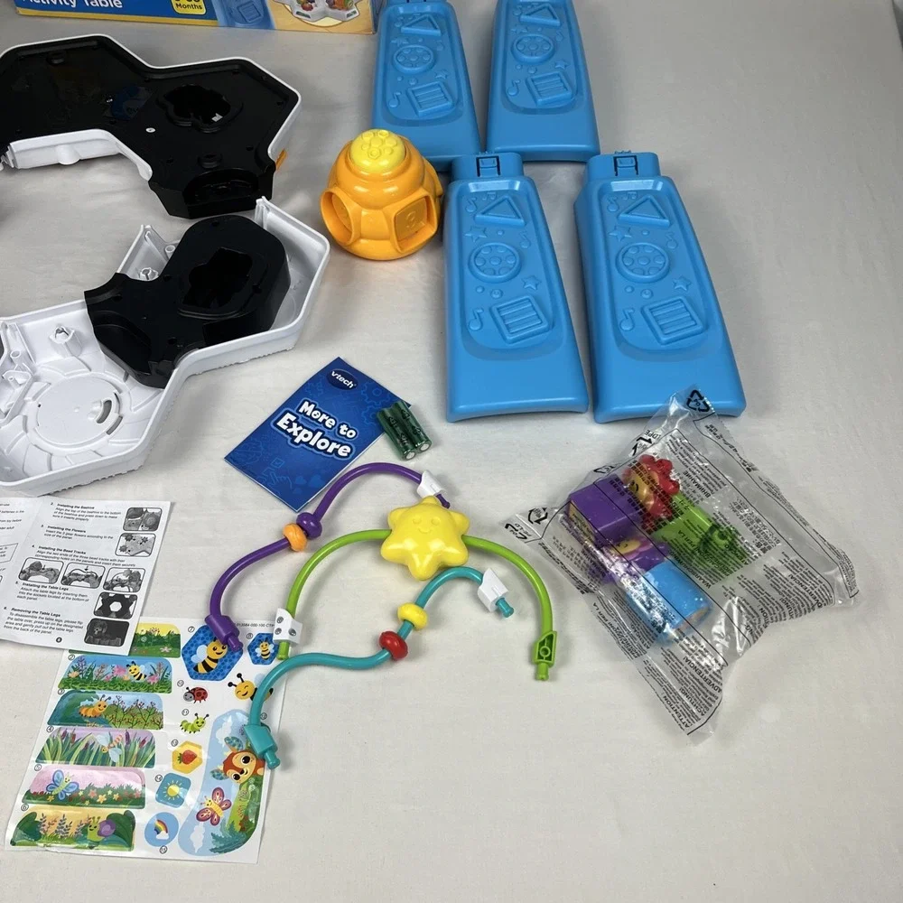 VTech Buzz and Learn Activity Table Seven Interactive Play Zones 93711767